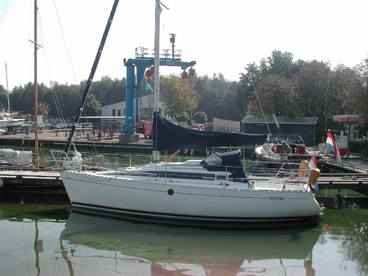 Beneteau First 285 